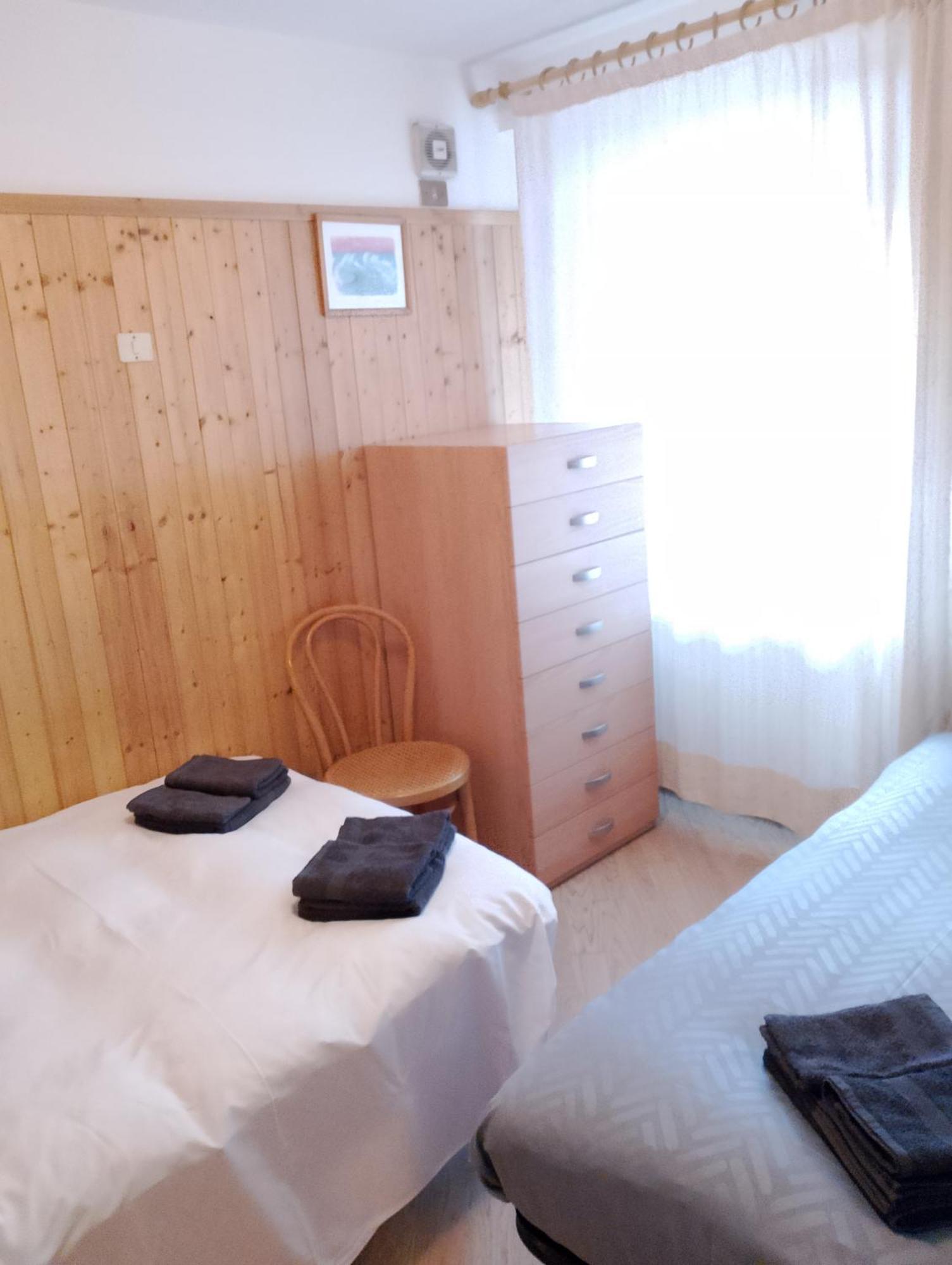 La Casa Di Siro Apartment คาแดร์โซเน ภายนอก รูปภาพ